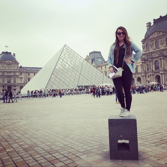 Meet your Posher, Sarah - Picture 7 of 7